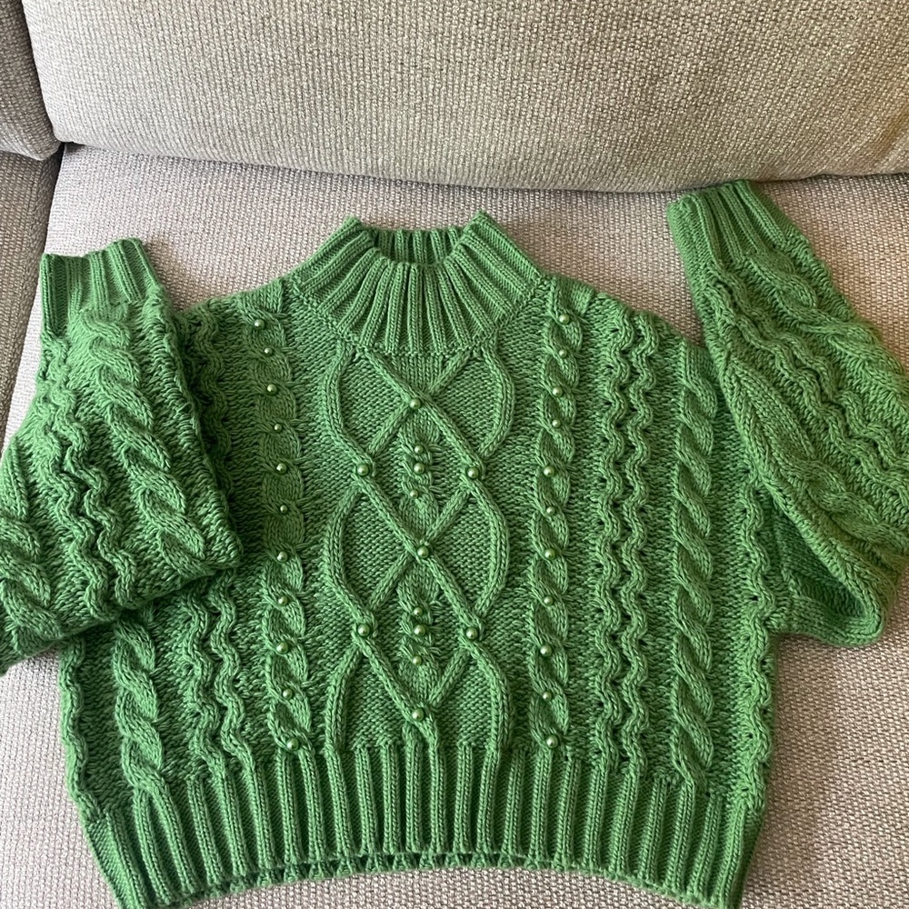 She+sky cable sweater